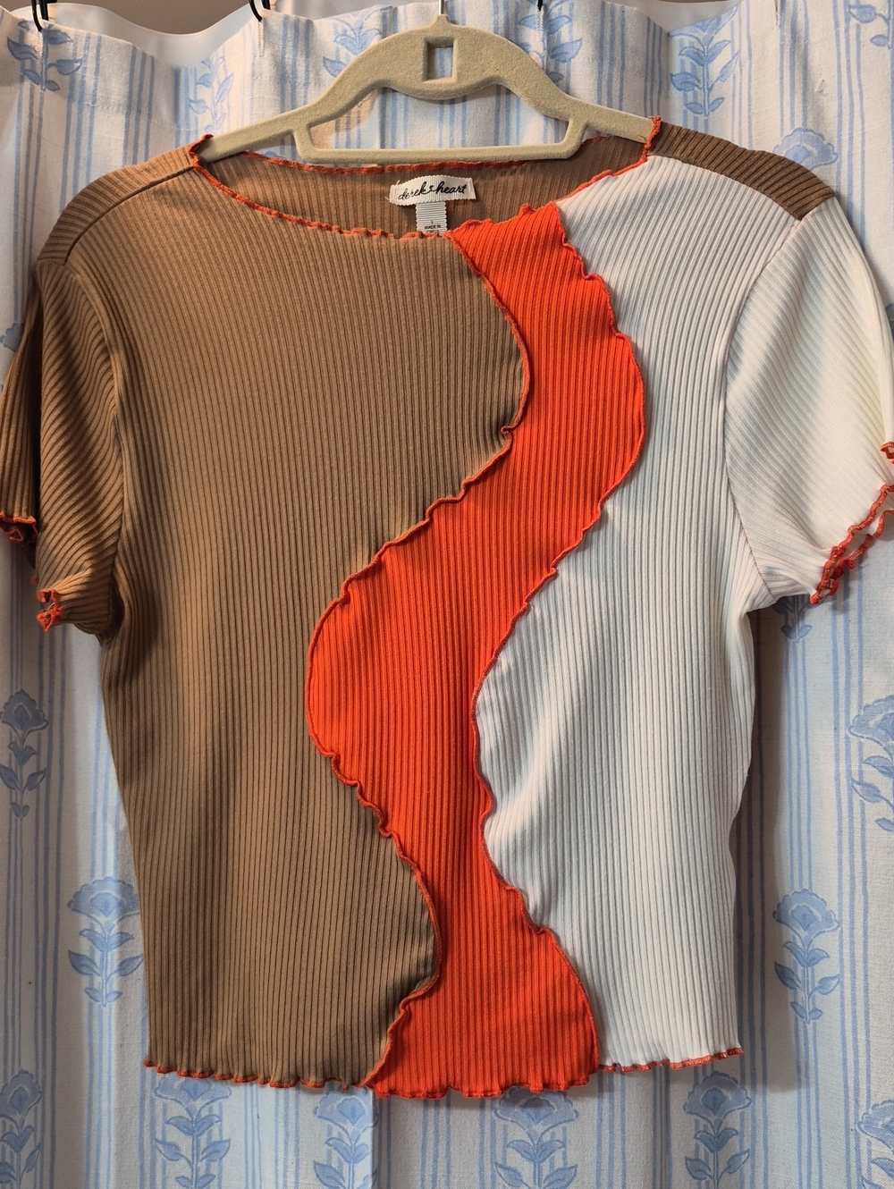 Derek Heart Colorblock Boho Ribbed Colorblock Short Sleeve Baby Tee Knit Top L